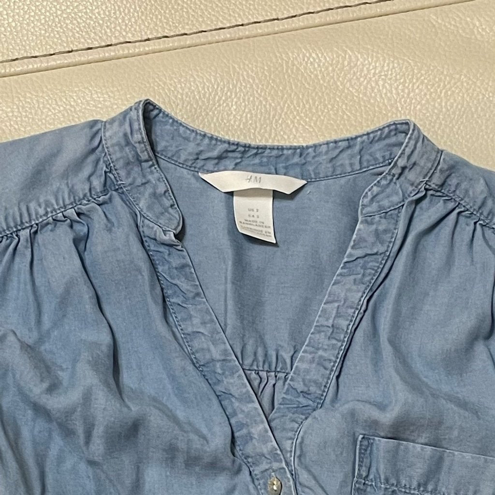 H&M Light Blue Top Size 2 - Picture 4 of 7